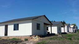 altText(El Programa de Vivienda Sindical entregó llaves de 40 viviendas en Fray Bentos)}