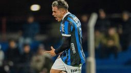 altText(Peñarol arremete por Nicolás Vallejo y puede perder a Nahuel Herrera)}
