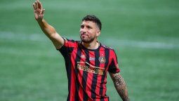 altText(Peñarol muy cerca de cerrar un importante mediocampista argentino)}