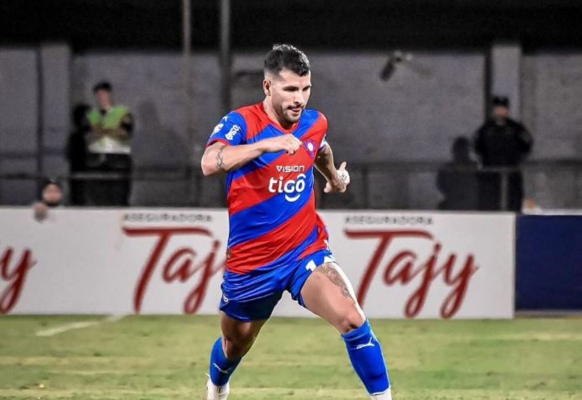 Gabriel Báez rescindió con Cerro Porteño y llega a Nacional