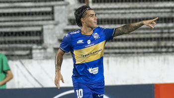Alan Medina interesa en Nacional.