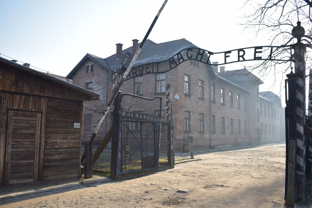 Rusia y la memoria de Auschwitz: ¿Por qué faltó a la conmemoración del 80 aniversario?