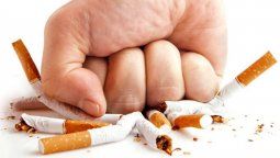 altText(Para la academia, el precio de cigarrillos debería aumentar)}