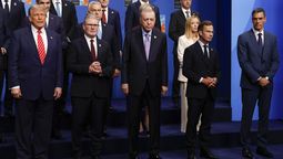 altText(Occidente está perdido)}