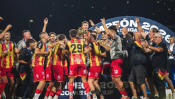 altText(Progreso se consagró campeón de la primera Copa de la Liga)}