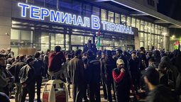 altText(Turba asaltó aeropuerto de Daguestán en busca de israelíes)}