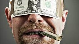 altText(Los 500 ricos en un  mundo con hambre, pestes y guerras)}