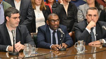 Proyecto Neptuno: FA y Cabildo Abierto respaldaron al gobierno con 50 votos en 99