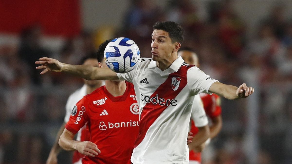 Rochet no pudo con River que terminó ganando 2 a 1