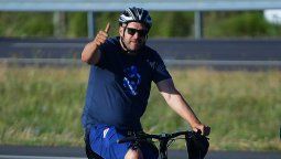 altText(En bicicleta hasta San Cono: la promesa de Jadson Viera tras ser campeón con Nacional)}