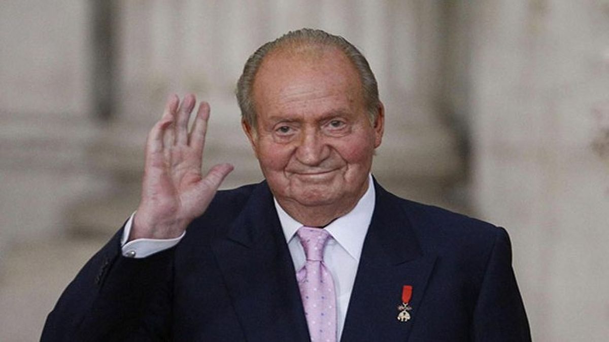 El rey emérito Juan Carlos I comunica su decisión de abandonar España
