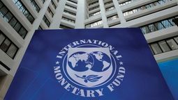 altText(Mirarse en el espejo)}