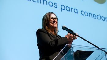 Antel celebró sus 50 años con una gala en el Auditorio del Sodre