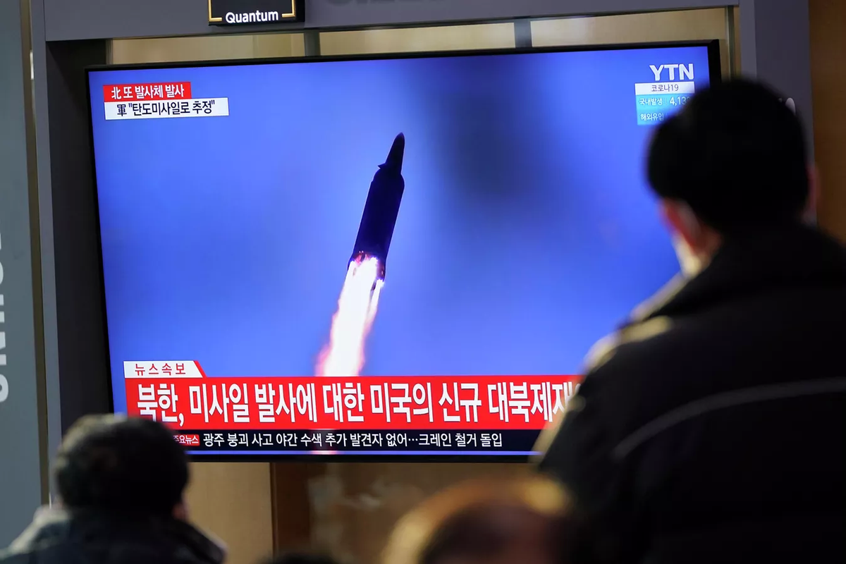 Corea del Norte lanzó un nuevo misil este viernes.