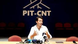 altText(Sartori se reunió con la cúpula del movimiento sindical en la sede del PIT-CNT)}