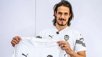 Edinson Cavani quiere su mejor versión en el Valencia