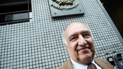 altText(Domenech propone que personas en seguro de paro trabajen)}