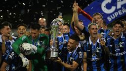 altText(Liverpool arrancó el año como terminó el anterior, gritando campeón)}