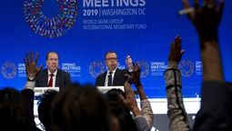 altText(El Banco Mundial advierte que el objetivo de eliminar la extrema pobreza está en riesgo)}