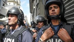 altText(La policía es parte de la inseguridad)}