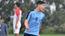 altText(Uruguay le ganó a Perú en sub 15)}