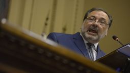 altText(Cuestión de género: Gandini se niega en llamar “presidenta” a Bottino y desató la polémica)}
