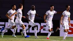 altText(Plaza Colonia sorprendió a Nacional y le ganó 2 a 1)}