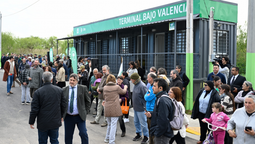 altText(IM inauguró terminal de ómnibus en Casabó)}