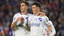 altText(Nacional goleó con triplete del Colo Ramírez)}