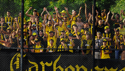 altText(Peñarol con equipo 