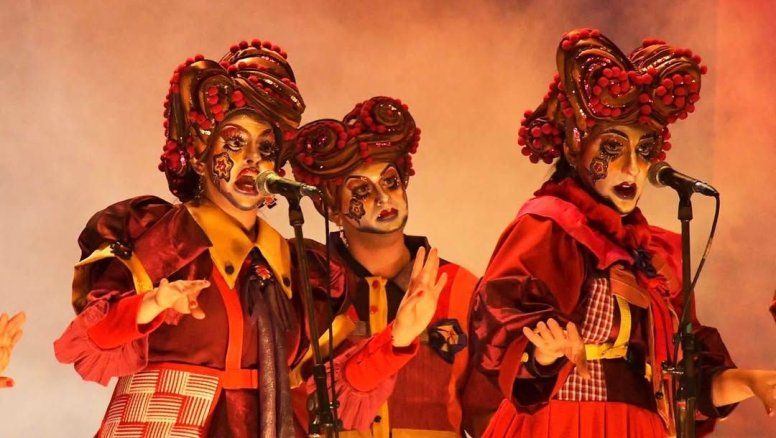 Tabú y Caballeros expresos al título y Cayó la Cabra es uno de los mejores espectáculos