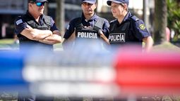 altText(Una mujer de 26 años y su hija de cuatro fueron asesinadas en Colonia Nicolich)}