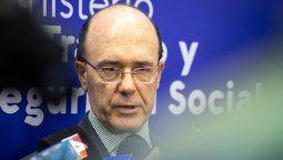 altText(Impuesto a los ricos: poderoso empresario se opone por ser 