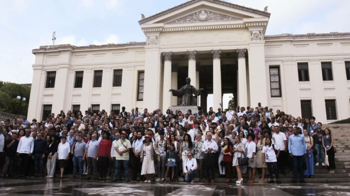 Coloquio Patria en La Habana