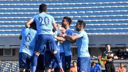 altText(Torque mira hacia arriba y se aleja del descenso)}