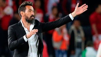 Videoconferencia en Nacional con Eduardo Domínguez