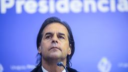 altText(Especialistas analizan la gestión de Luis Lacalle Pou)}