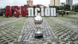 altText(Este sábado se juega la final de la Sudamericana con arbitraje uruguayo)}