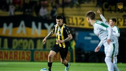 altText(Peñarol cayó uno a cero ante Plaza Colonia por el Clausura)}