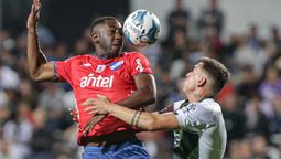 altText(Recoba mueve las fichas pensando en el clásico)}