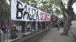 altText(Ocupación en el Bauza: denuncian recortes 
