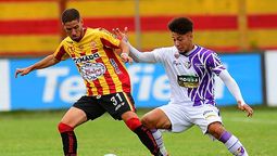 altText(Progreso goleó a Fénix)}