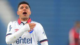 altText(Lasarte tomó una decisión y ya tiene los once para el clásico del domingo)}