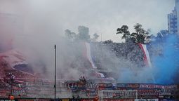altText(Nacional comenzó canje y venta de entradas para el clásico: ¿Cuánto cuestan?)}