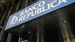 altText(Atención: comienzan este miércoles paros parciales sorpresivos en bancos oficiales)}