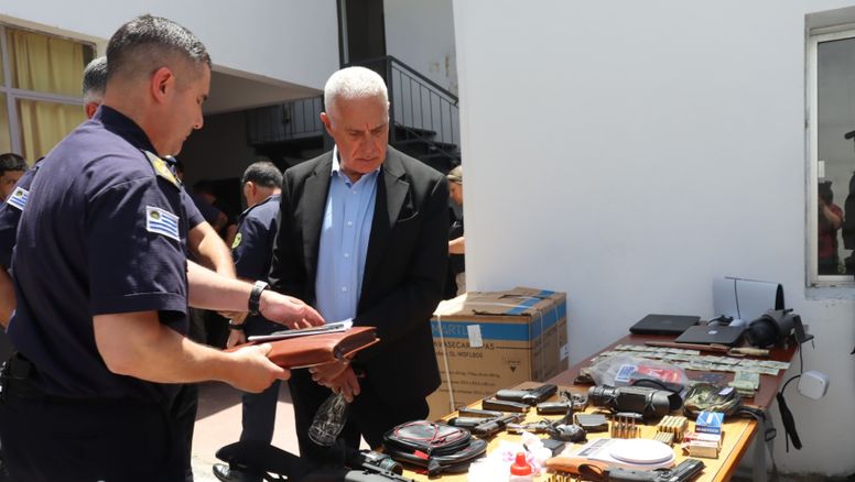 Policía desbarató una organización de narcotráfico de Colonia liderada por dos reclusos