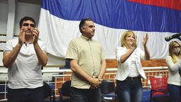 altText(El FA comenzó proceso de autocrítica)}