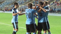 altText(Uruguay le ganó a Ecuador y quedó primero en el hexagonal final)}