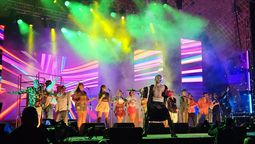 altText(Carnaval: noche consagratoria de Fabrizio Silvera)}