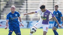 altText(Rampla Juniors se aleja de la zona roja y Fénix busca aire)}